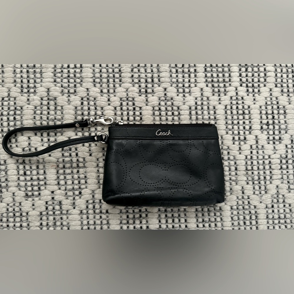 Authentic Vintage Coach Wristlet/Clutch